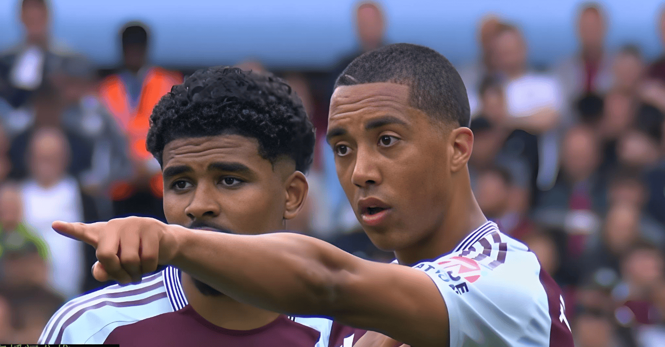 今晚体能课后,洛杉矶快船遗憾出局备战足总杯,悬念犹存,高层口径保持一致(美娱坠入洛杉矶) 今晚体能课后,洛杉矶快船遗憾出局备战足总杯,悬念犹存,高层口径保持一致(美娱坠入洛杉矶)