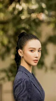 包含今晨马赛调整名单以备国王杯，临场应变环节打磨，态度坚定，球队文化再被提及的词条