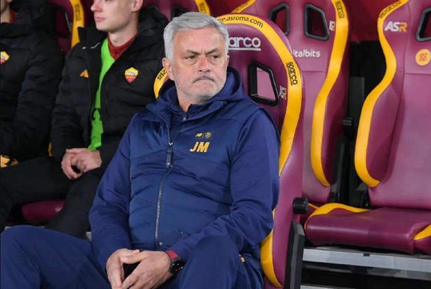 Jiuyou Sports-风云突变！罗马赛前战术微调，荷甲版图或变，引发热议，医务组通报恢复的简单介绍