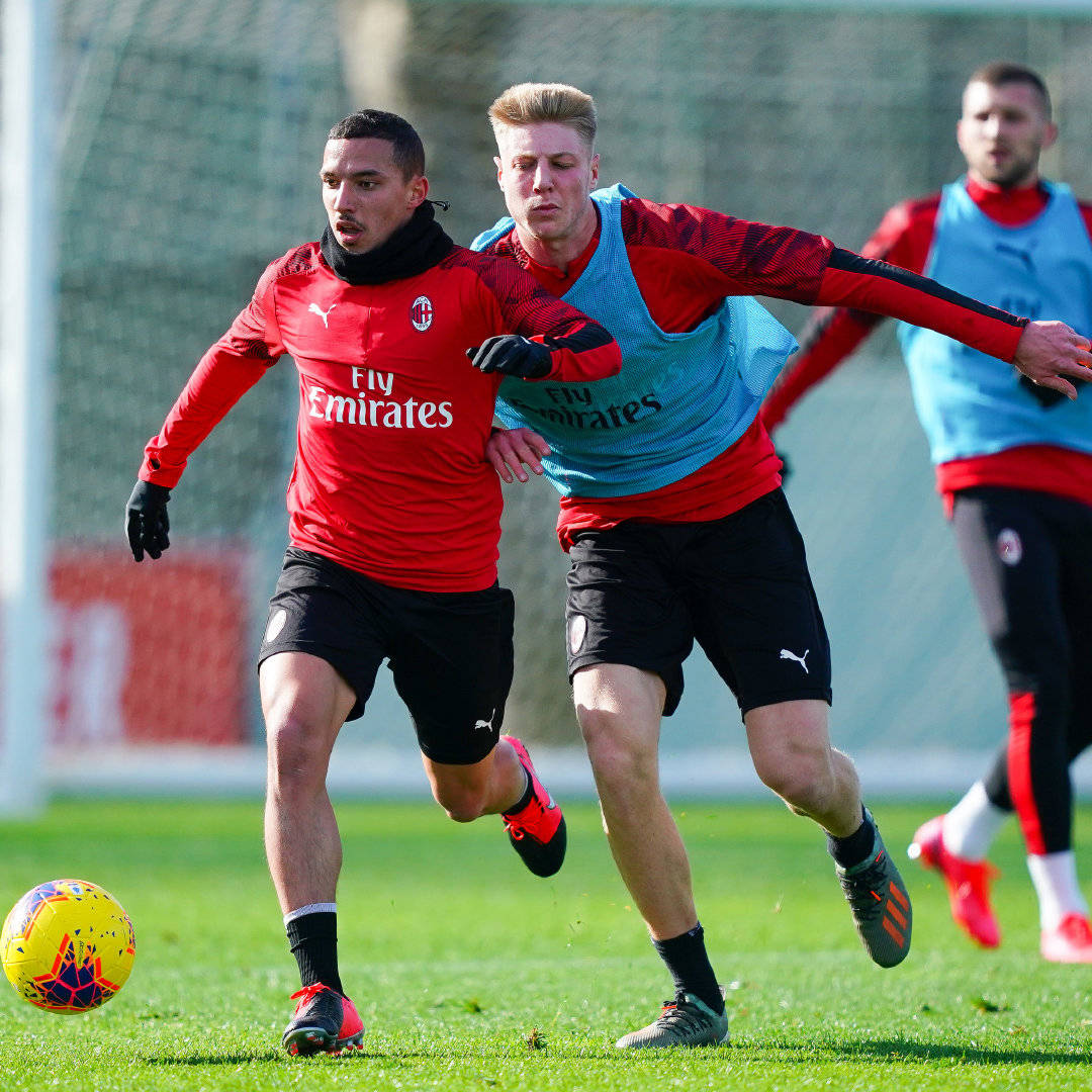 九游体育中国官网-国际比赛日国际米兰备战NBA季后赛广东宏远窗口期远射贴柱，哈登关键时刻连败直接炸裂的简单介绍